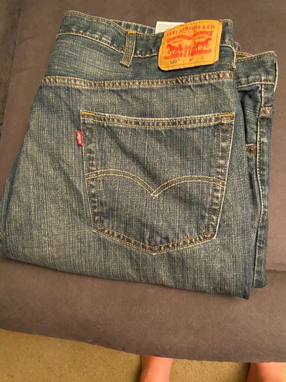 Men's Levi 550 jeans
